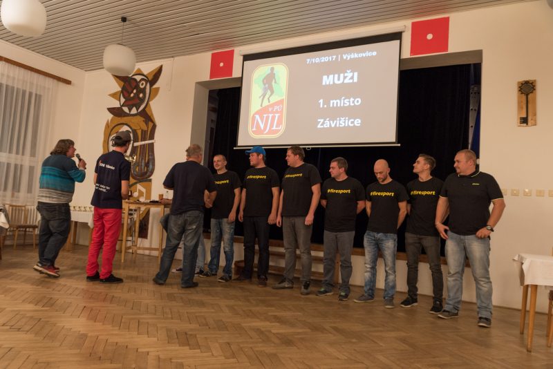 muži Závišice